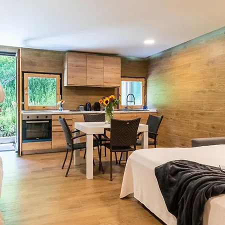 Hellochalet Cervinia - Snowline Lulu - Ski-in Ski-out *